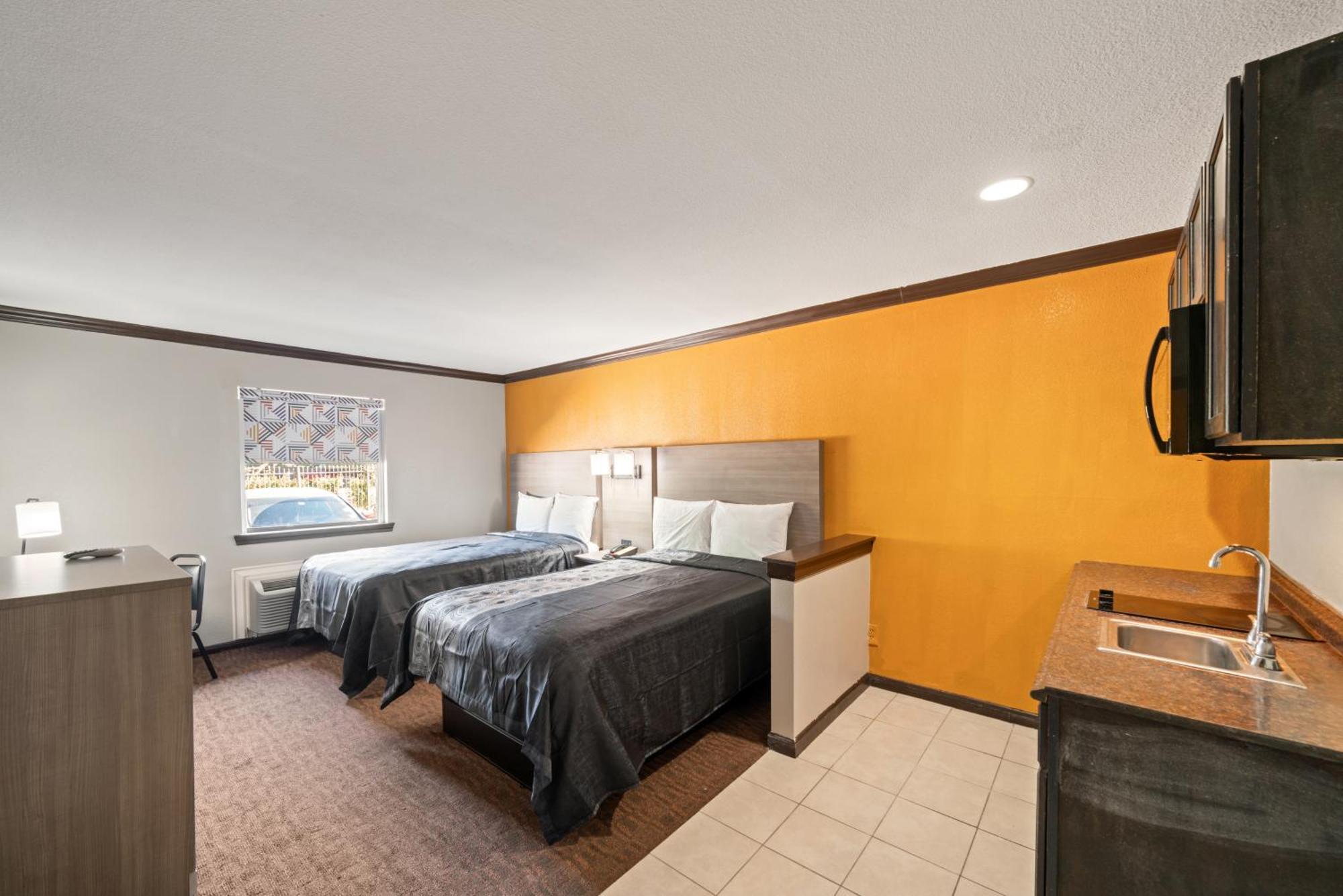 Americas Best Value Inn & Suites Brenham Exteriér fotografie